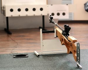 biatlon 300x240 - Благодаря поддержке  завода «Технокерамика» в Шадринске развивается проект «Биатлон в школу – биатлон в ГТО»